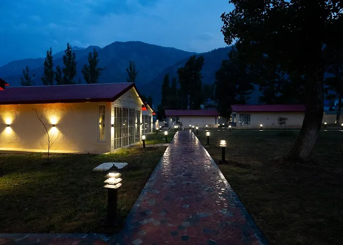 Greenpak Kalam Resort